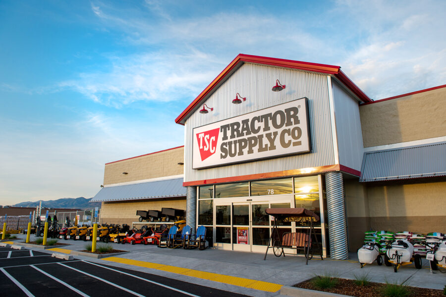 Bansk Group Sells PetIQ’s Veterinary Services Business to Tractor Supply Company